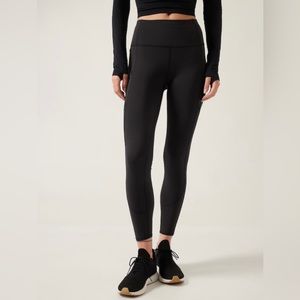 NWT Athleta Black Rainier Leggings, Size XXS, Winter Tights, Yoga Running Hike
